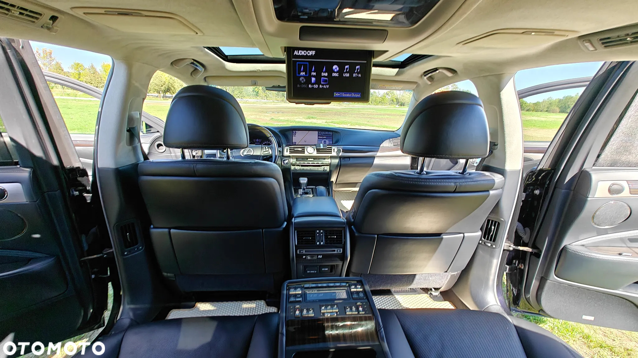 Lexus LS - 30