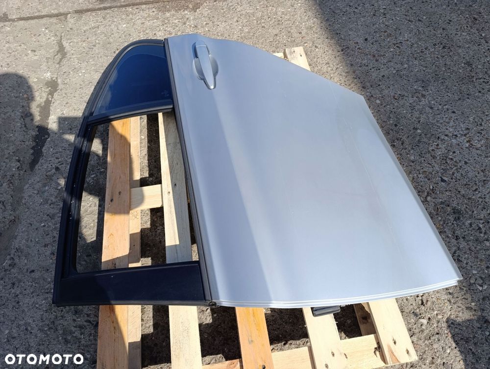 bmw f30 lewe tylne drzwi a83 - 4