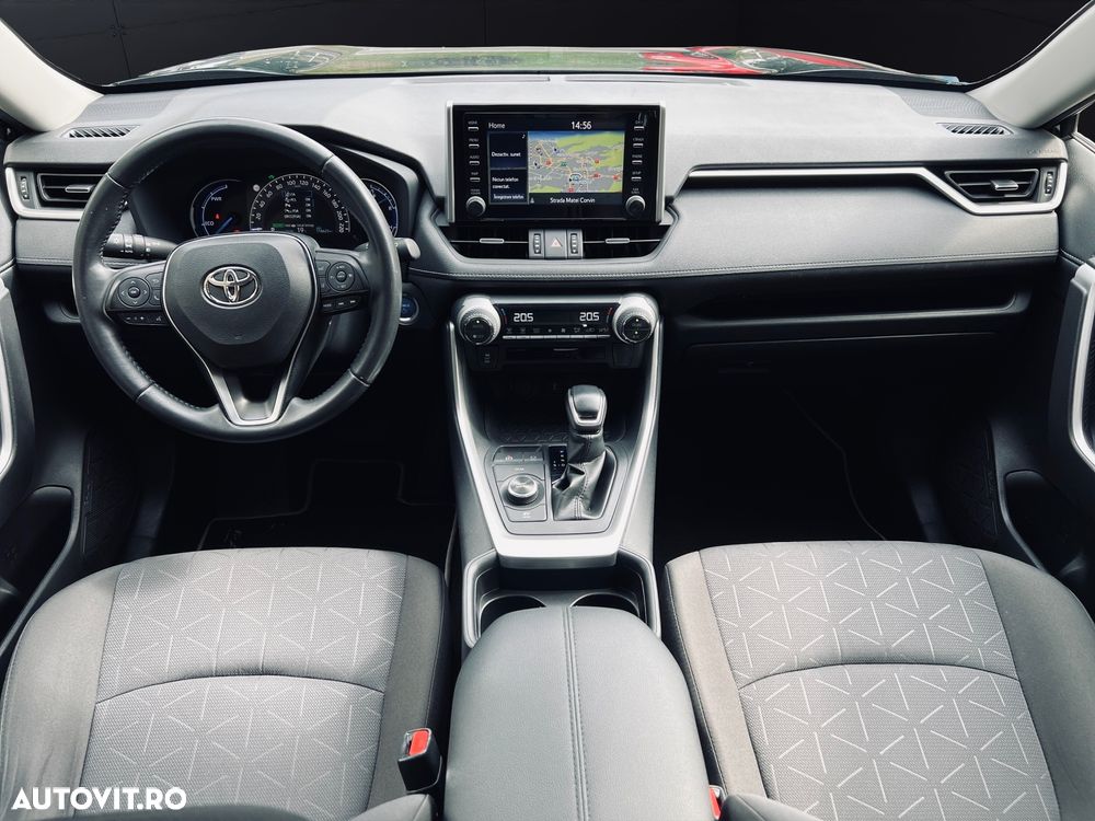 Toyota RAV4 - 13