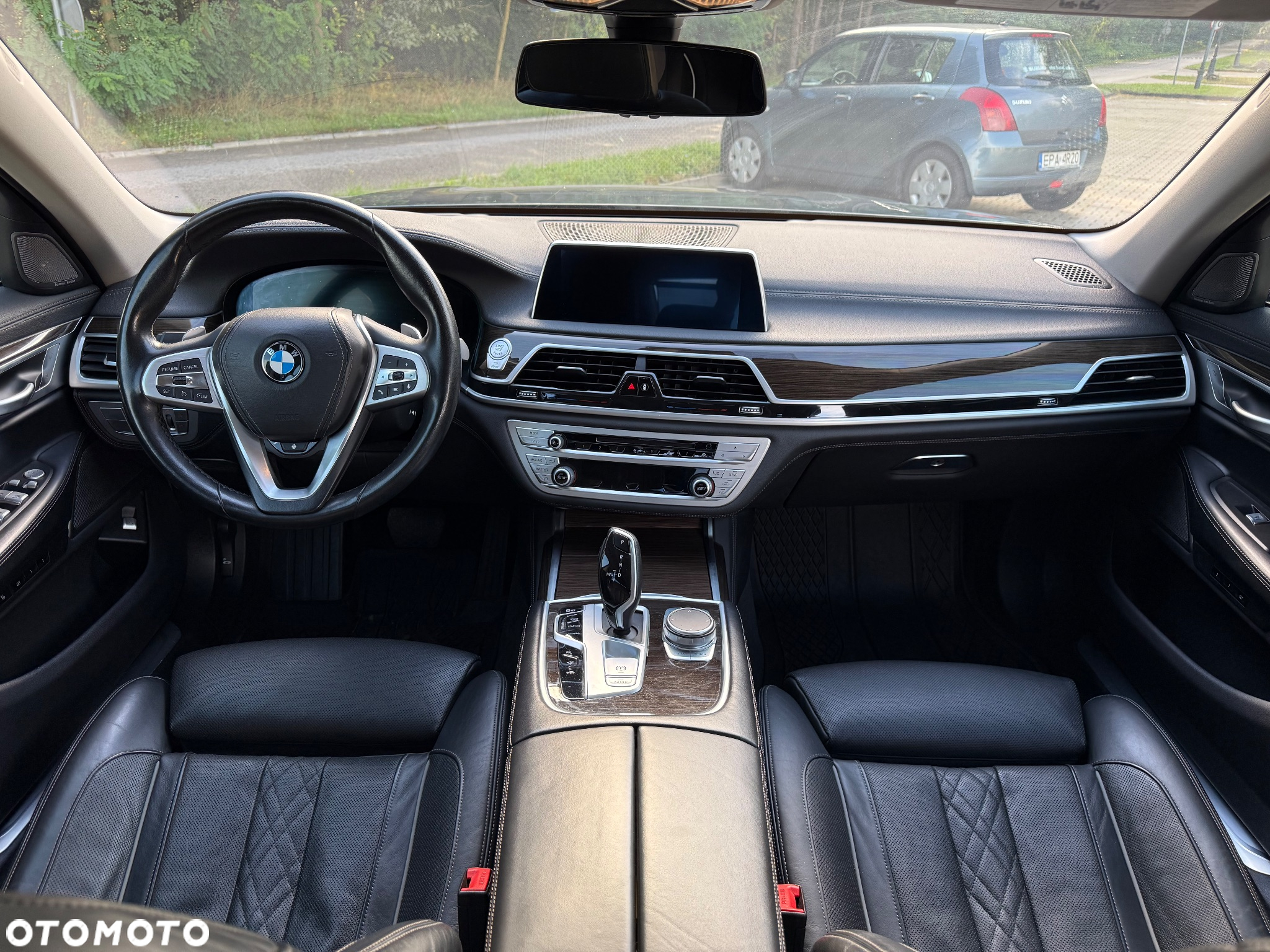 BMW Seria 7 740Li - 9
