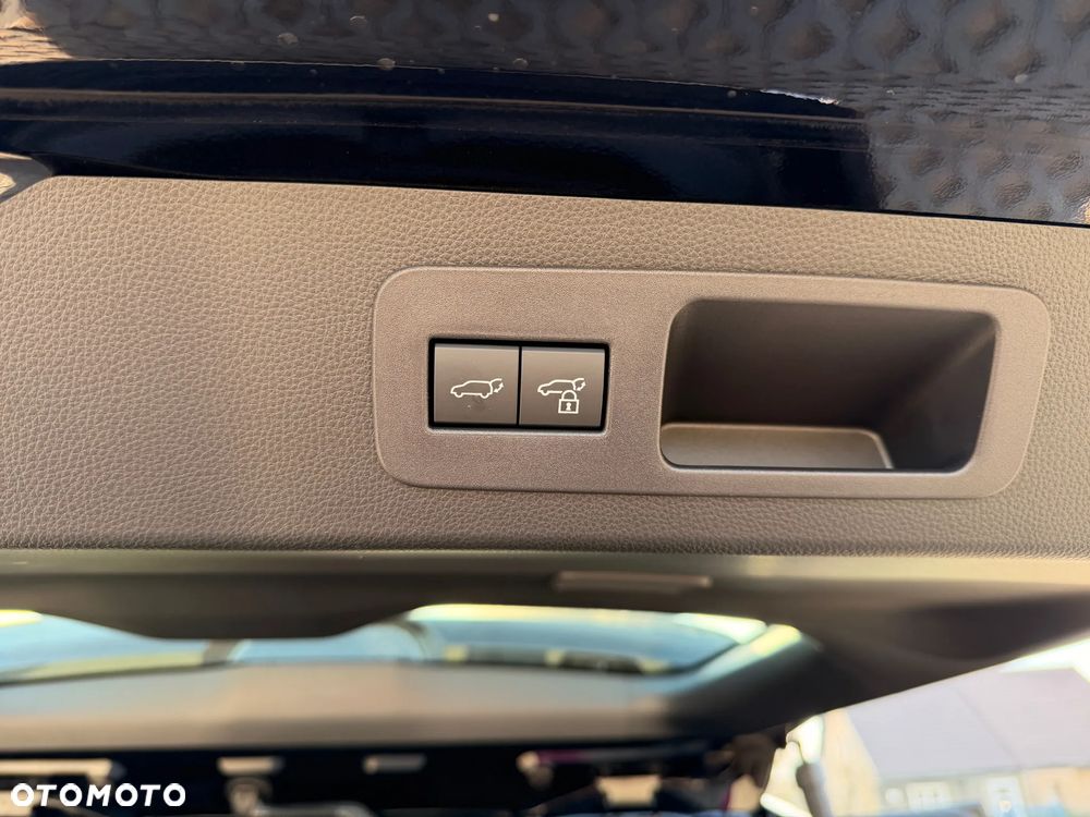 Toyota Land Cruiser - 13