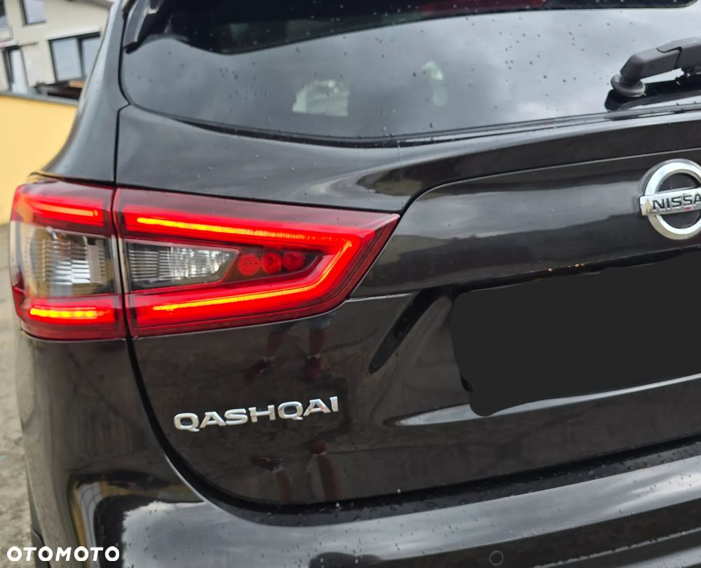 Nissan Qashqai 1.2 DIG-T N-Connecta EU6 - 24