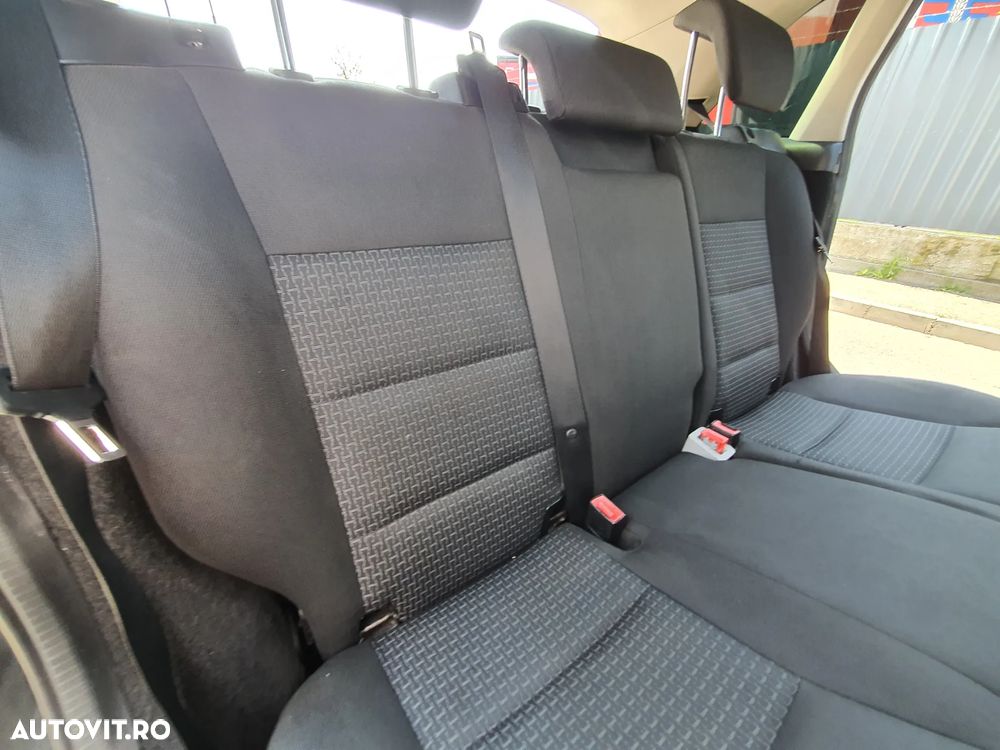 Mercedes-Benz B 180 CDI - 9
