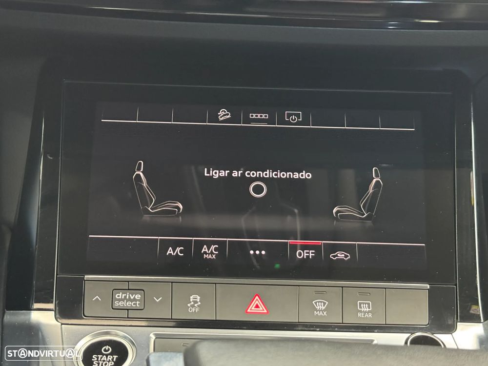 Audi e-tron 55 quattro S line - 54