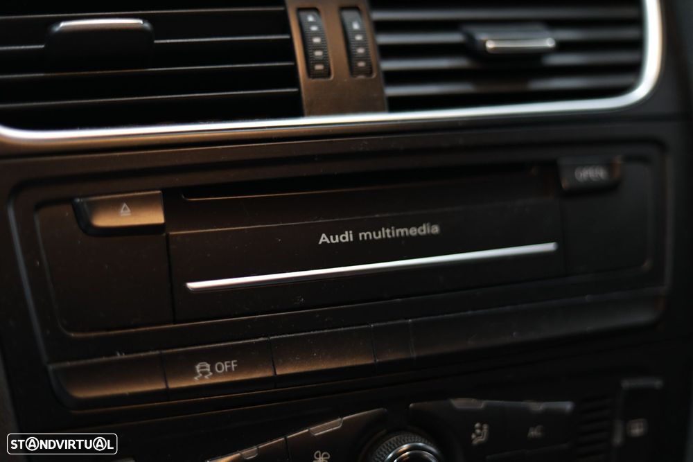 Audi A4 Avant 2.0 TDI - 19