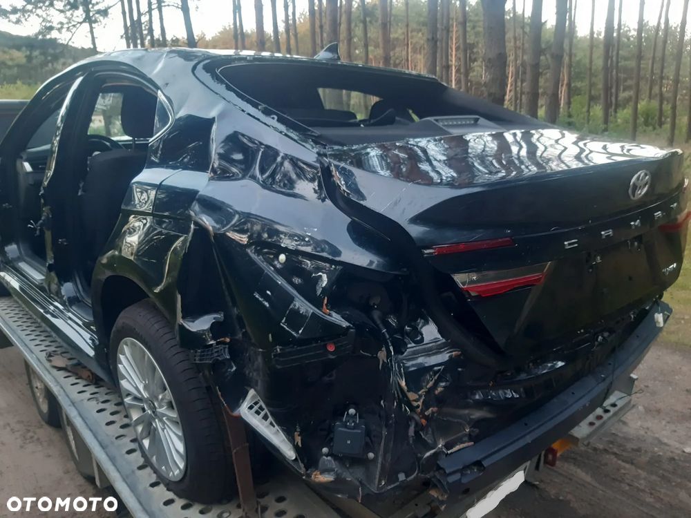 Toyota Camry 2.5 Hybrid Dynamic Force Comfort e-CVT - 5