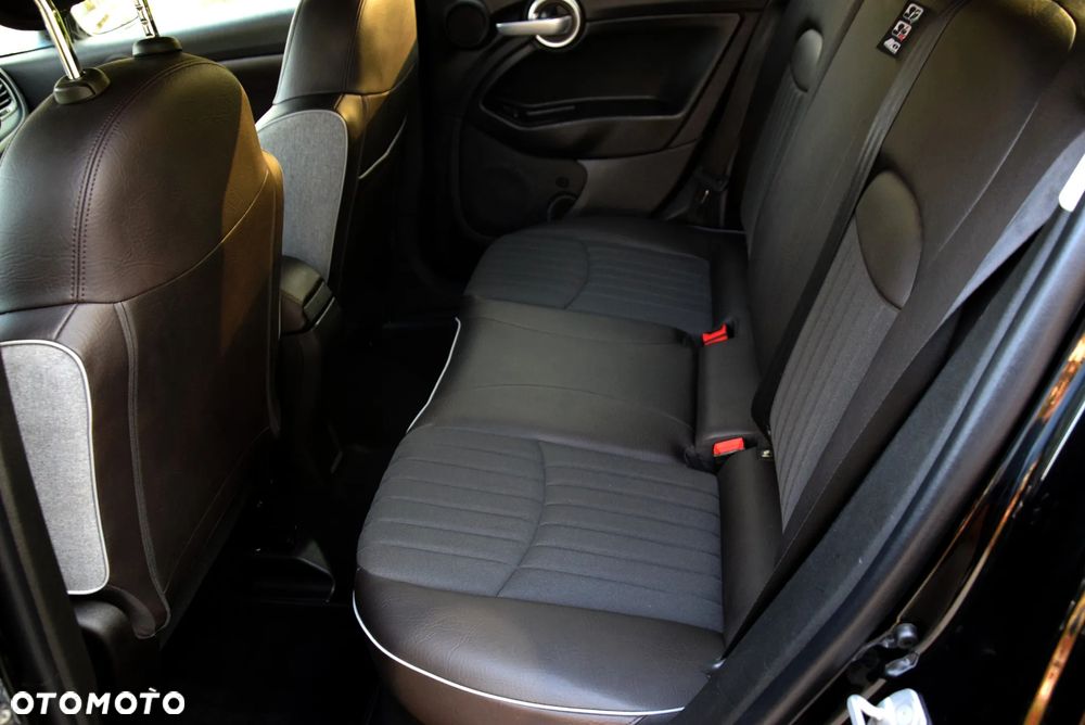 Fiat 500X 1.4 MultiAir Lounge - 17