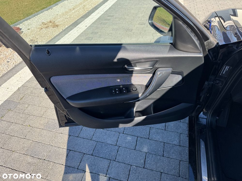 BMW Seria 1 116d Urban Line - 12