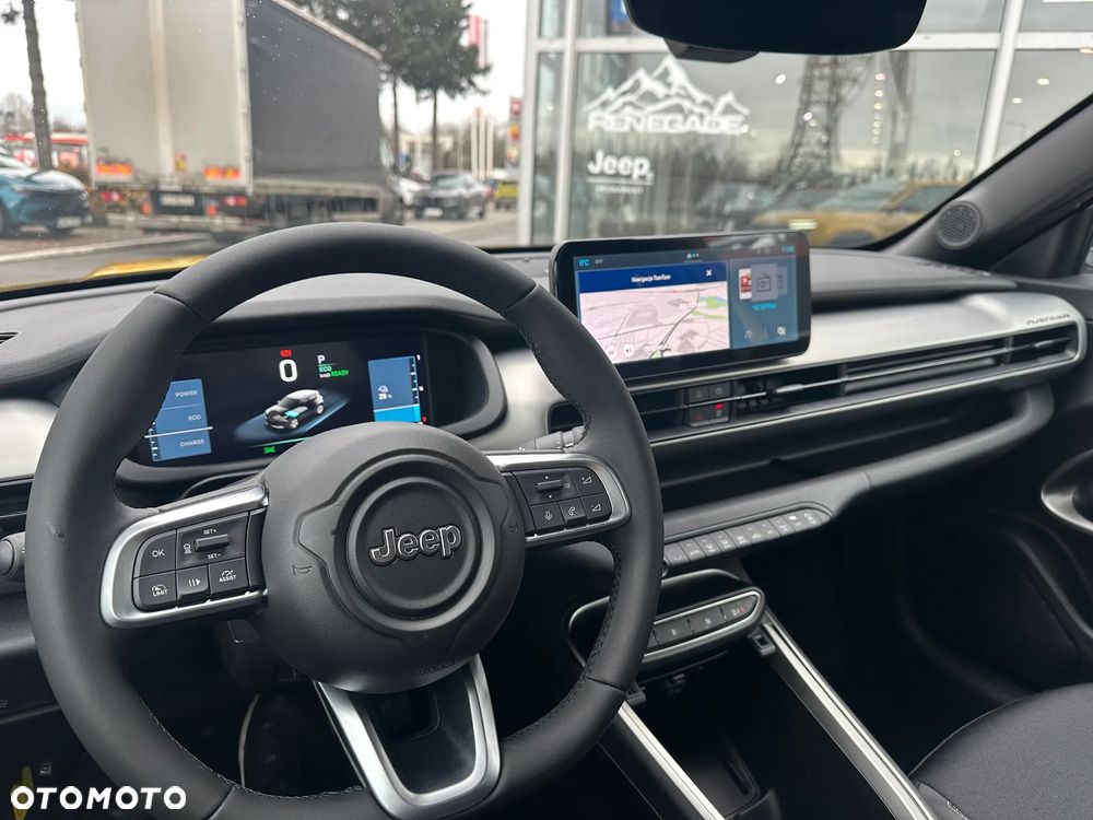 Jeep Avenger 54kWh Summit - 11