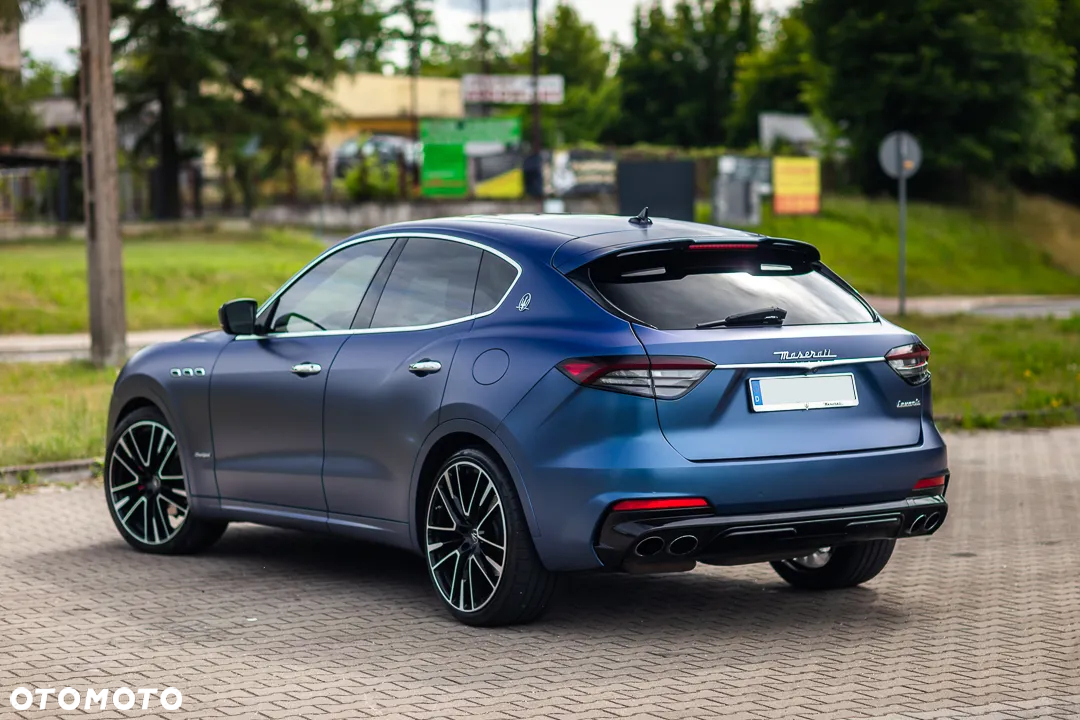 Maserati Levante Granlusso - 10