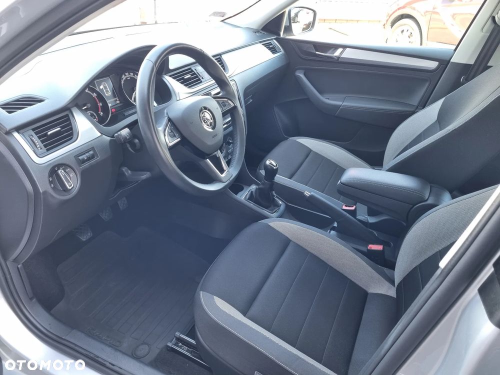 Skoda RAPID 1.0 TSI Ambition - 11