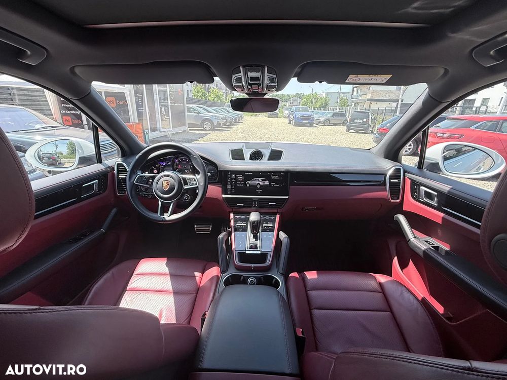 Porsche Cayenne S - 21