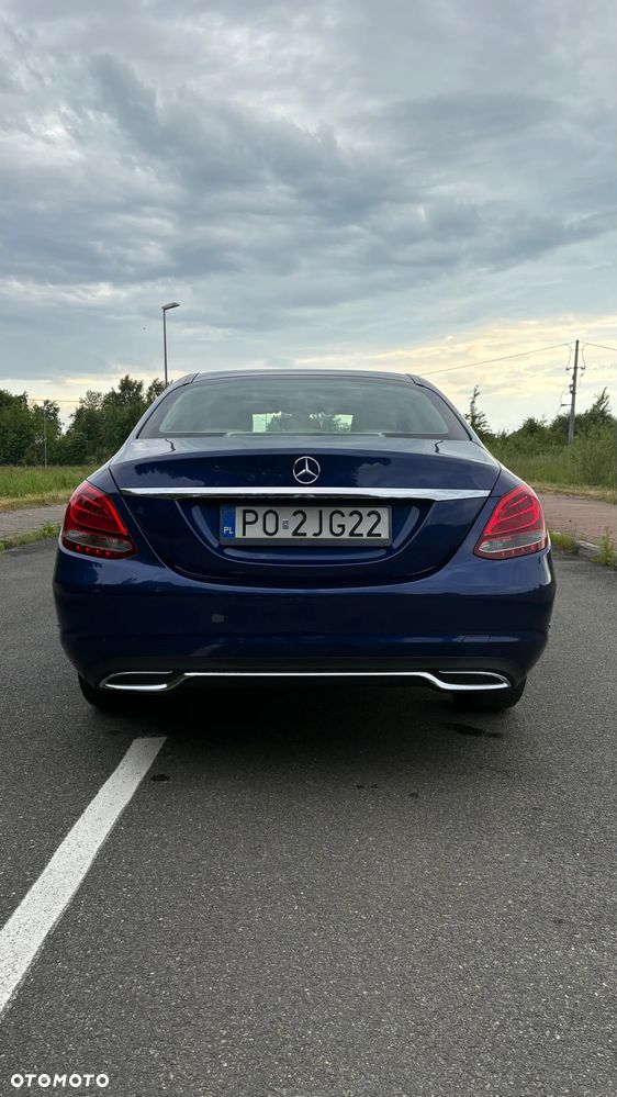 Mercedes-Benz Klasa C 180 7G-TRONIC - 3