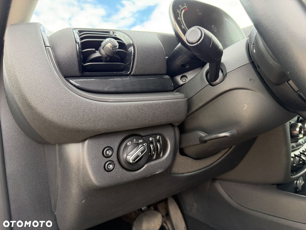 MINI Clubman Cooper Classic Trim - 18