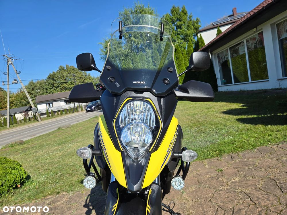 Suzuki V-STROM - 27