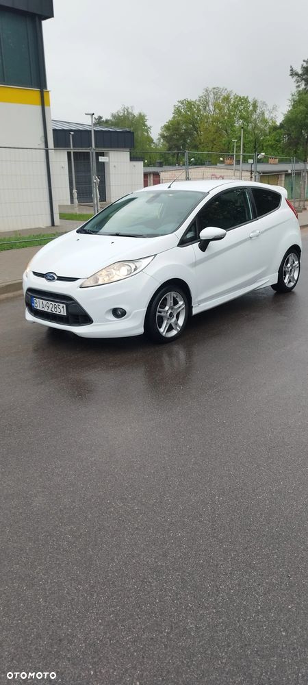 Ford Fiesta 1.6 Sport - 4