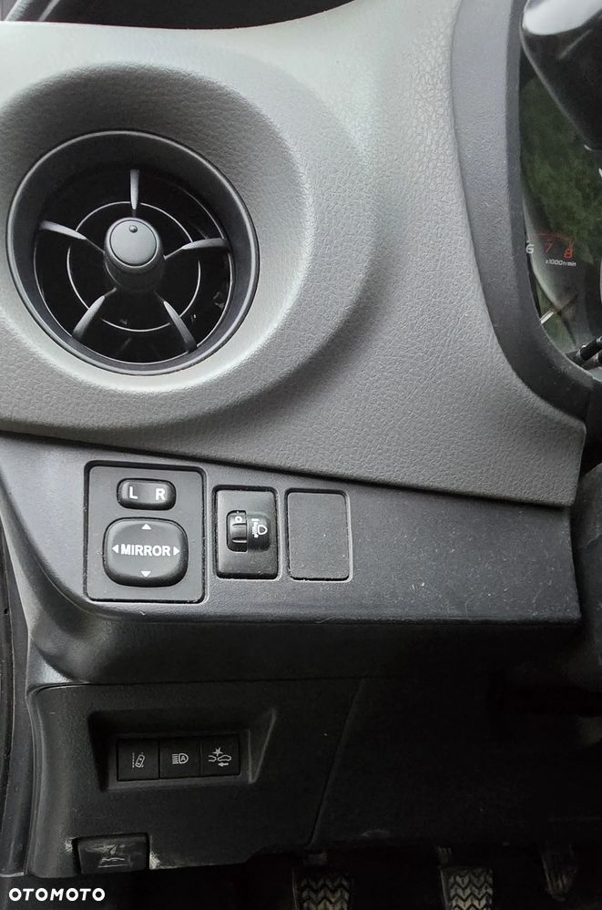 Toyota Yaris 1.0 Life - 7