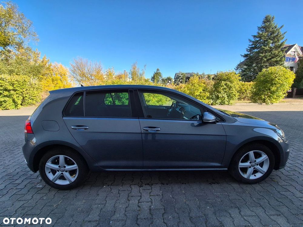 Volkswagen Golf - 4