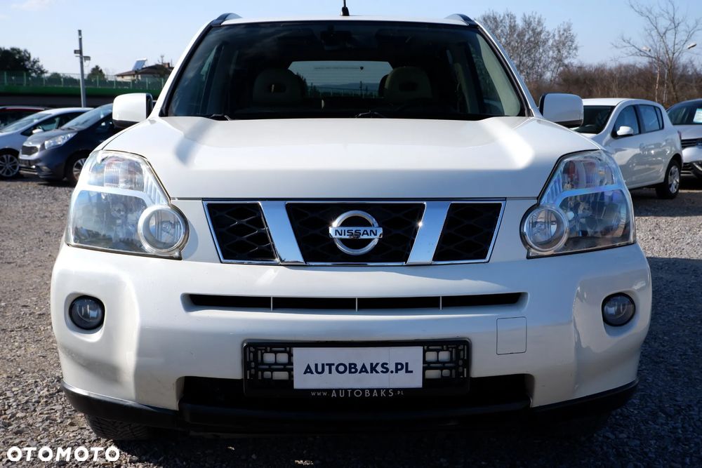 Nissan X-Trail 2.0 dCi 4x4 DPF Automatik Platinum - 1