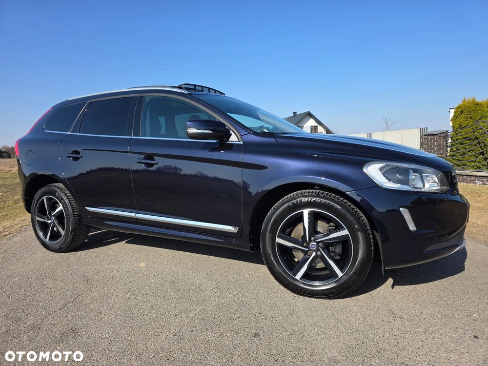 Volvo XC 60 D4 Geartronic Summum - 17