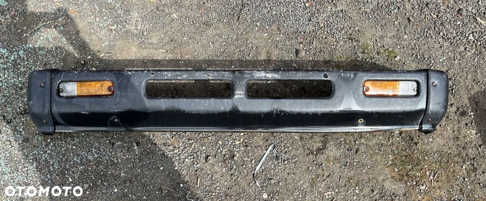 dajhatsu feroza zderzak przód przedni