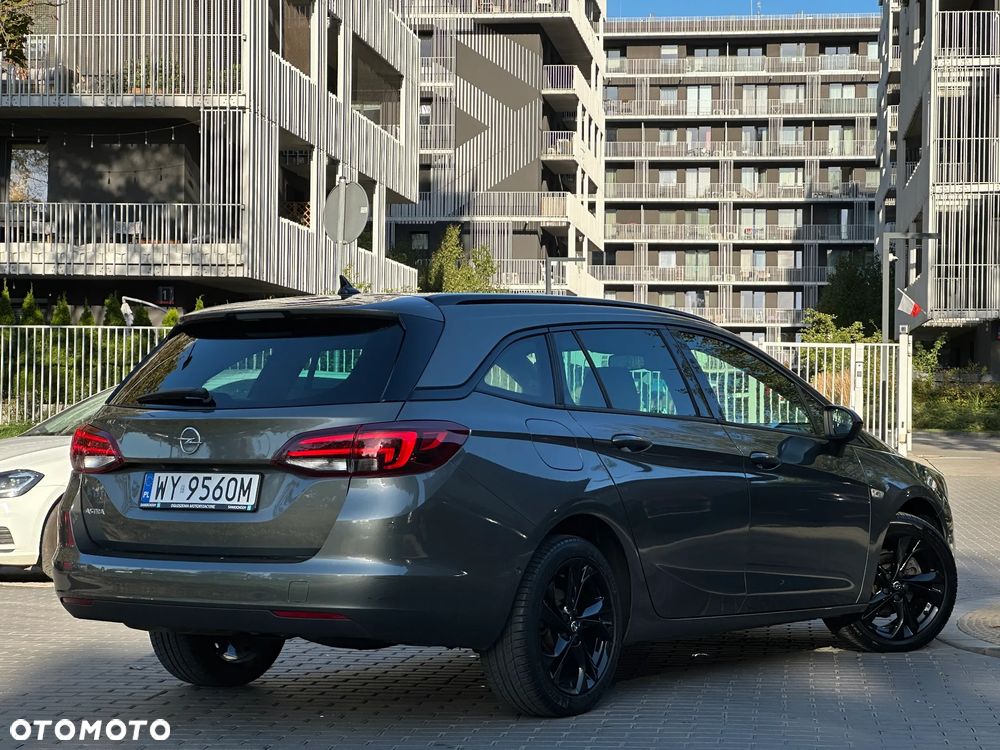 Opel Astra - 4