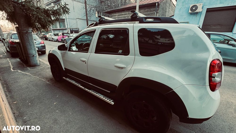 Dacia Duster 1.5 dCi 4x4 Laureate - 6
