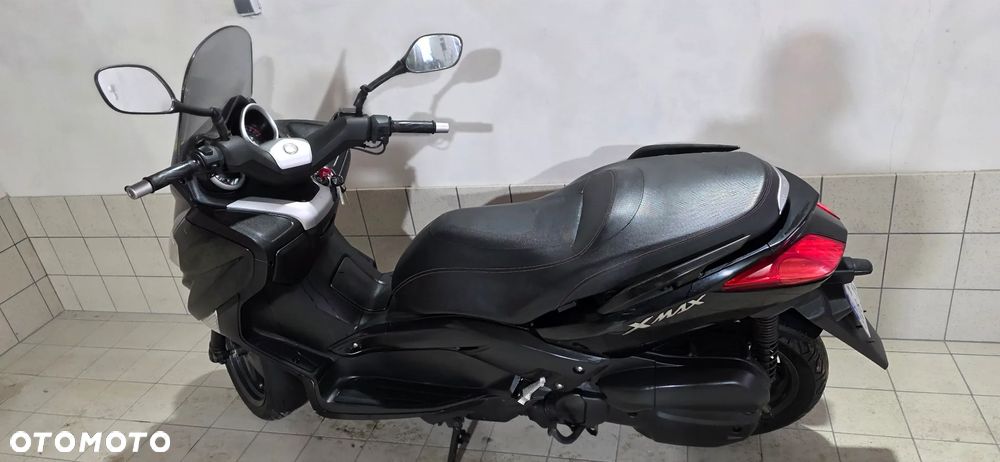 Yamaha X-max - 5