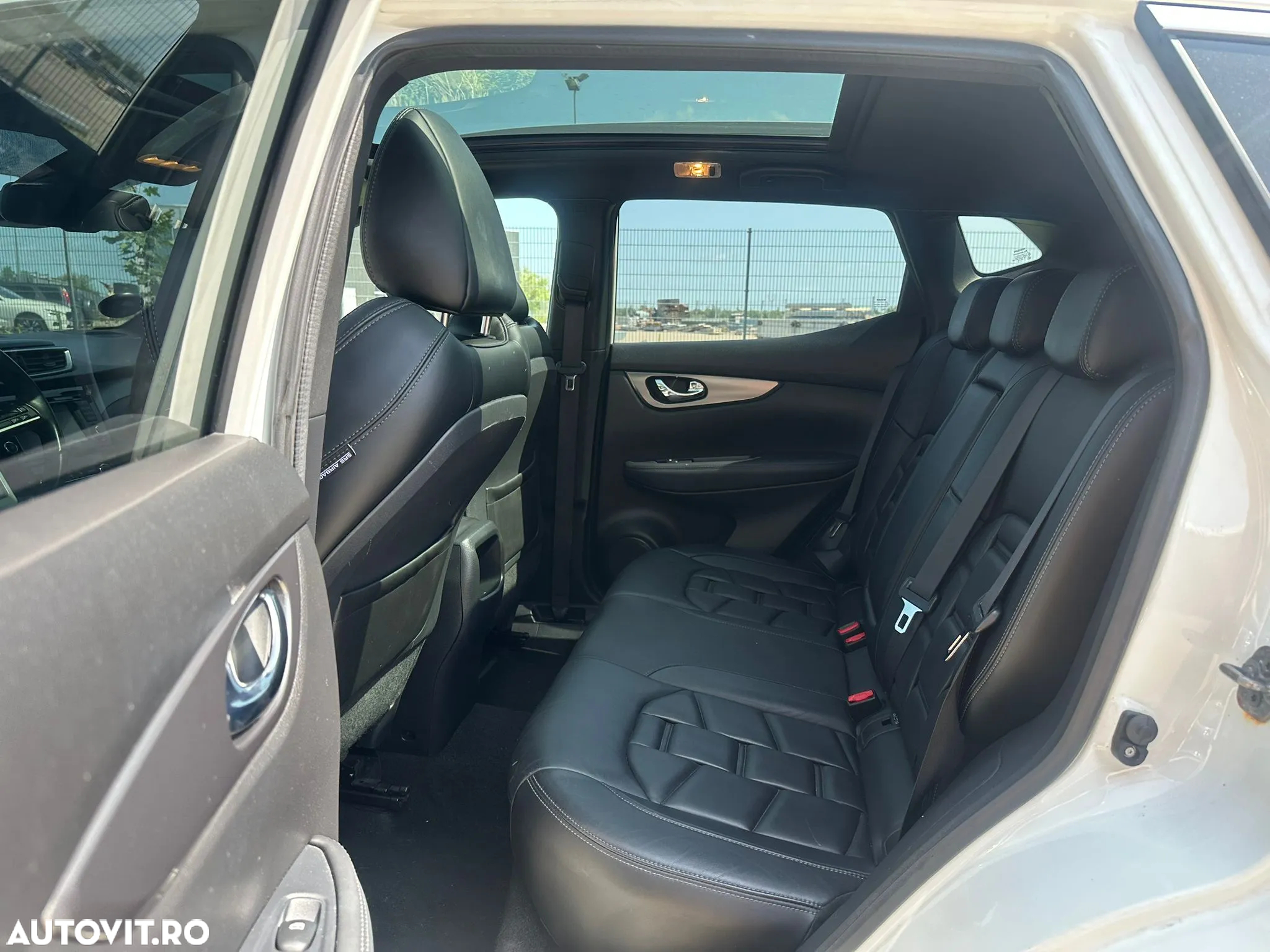 Nissan Qashqai 1.6 DCI TEKNA+ - 7