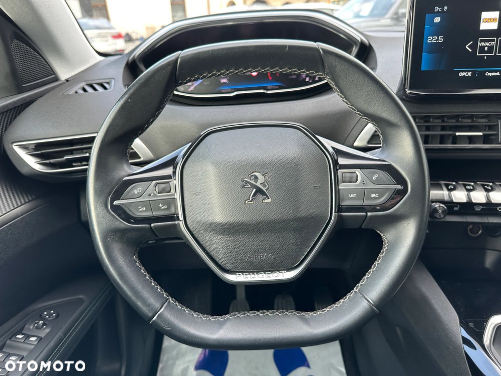 Peugeot 3008 1.5 BlueHDi Allure S&S - 22