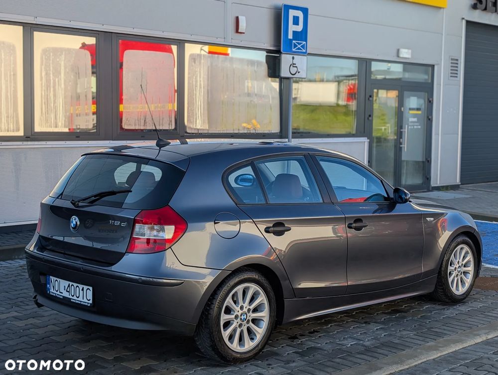 BMW Seria 1 118d - 3