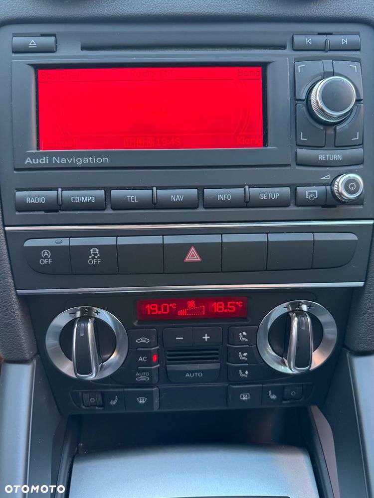 Audi A3 Sportback 2.0 TDI Ambiente - 14