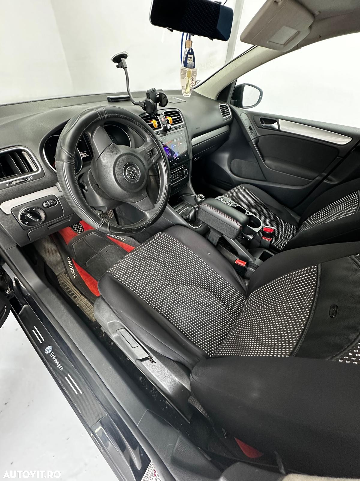 Volkswagen Golf 1.6 TDI BlueMotion Technology DPF Comfortline - 6