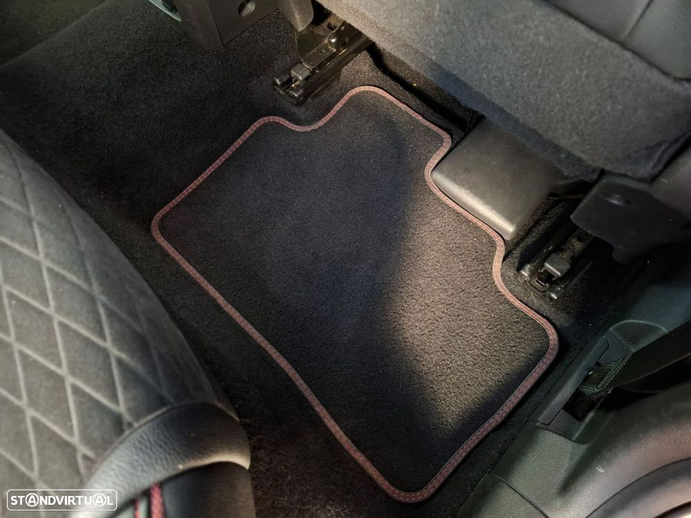 Renault Kadjar 1.3 TCe Black Edition EDC - 34