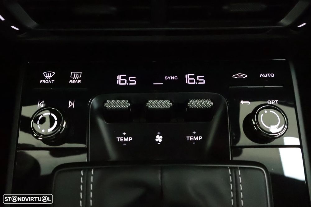 Porsche 911 (992) GT3 PDK - 28