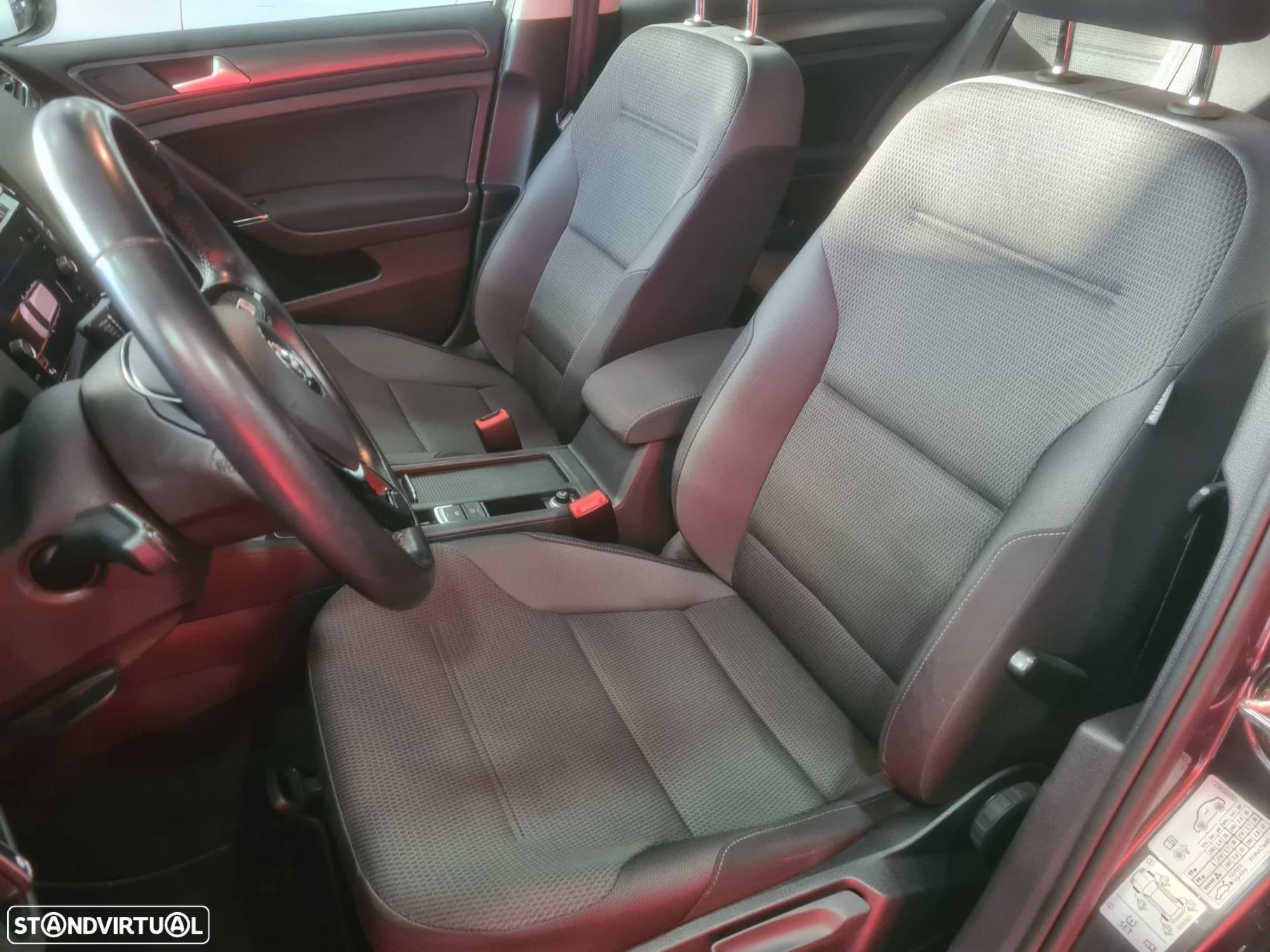 VW Golf Variant 1.6 TDi Confortline - 14
