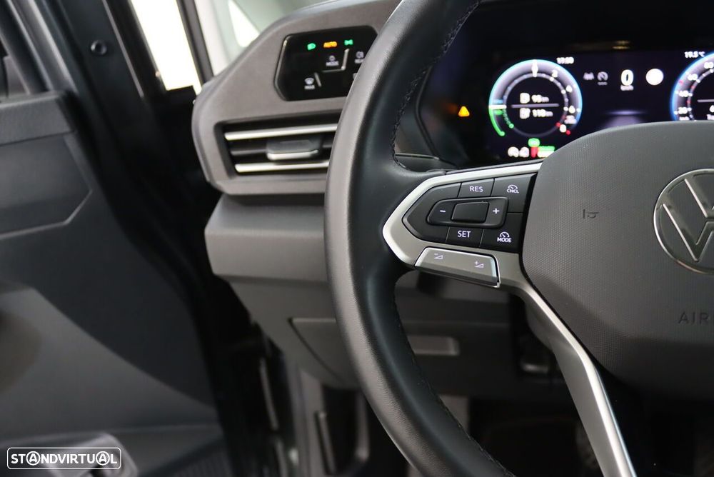 Peugeot e-Traveller 75 kWh VIP Standard - 23