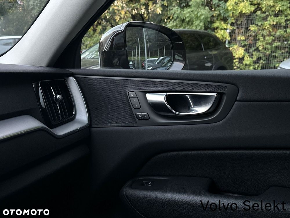 Volvo XC 60 - 33