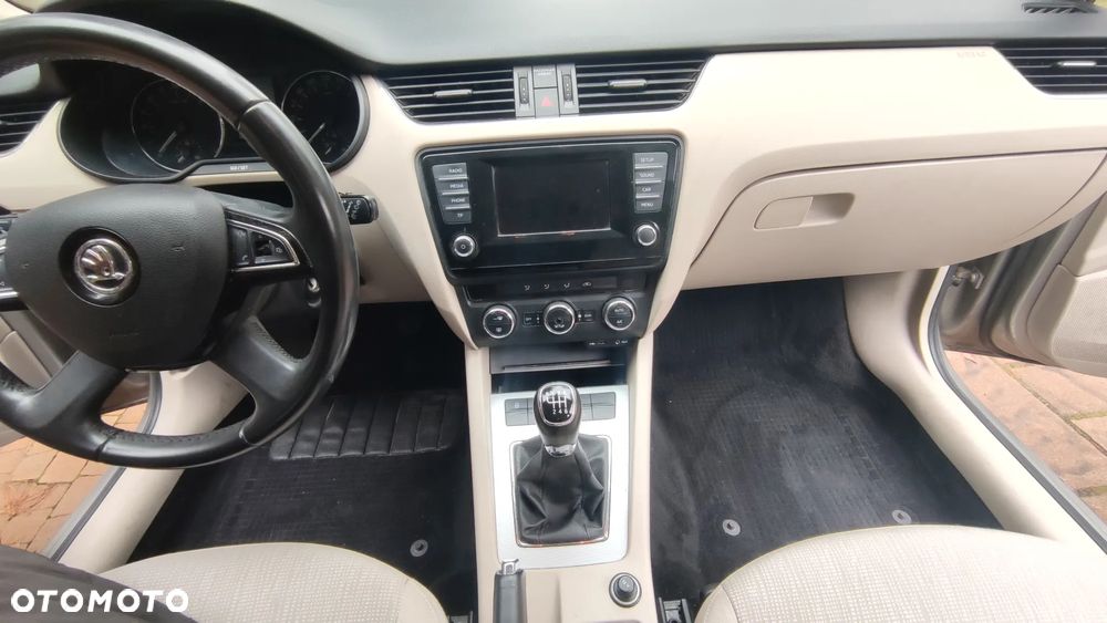 Skoda Octavia 2.0 TDI Elegance - 33