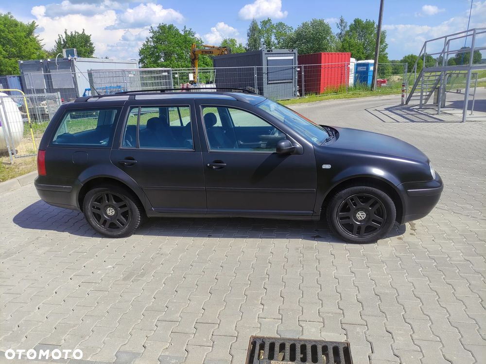 Volkswagen Golf 1.9 TDI Comfortline - 4
