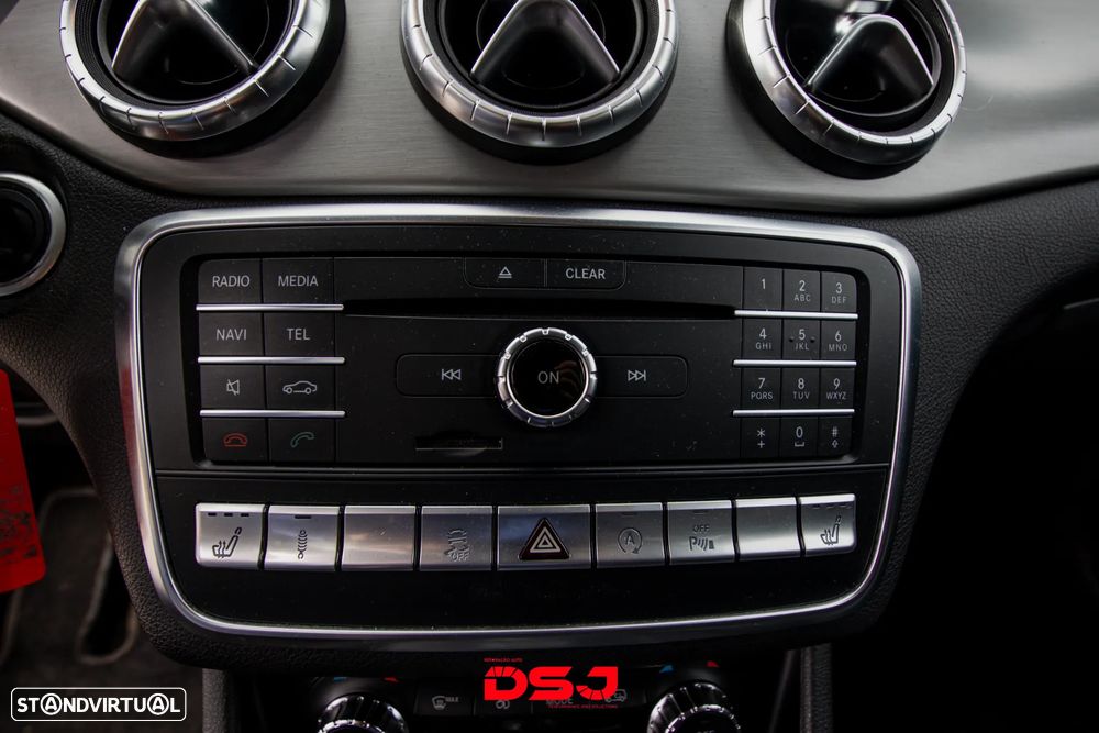 Mercedes-Benz CLA 45 AMG Shooting Brake 4-Matic - 26