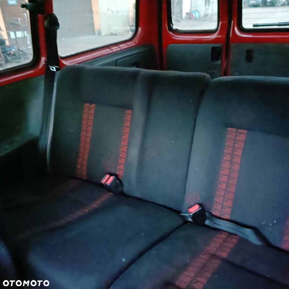 Volkswagen Caddy Mixt - 7