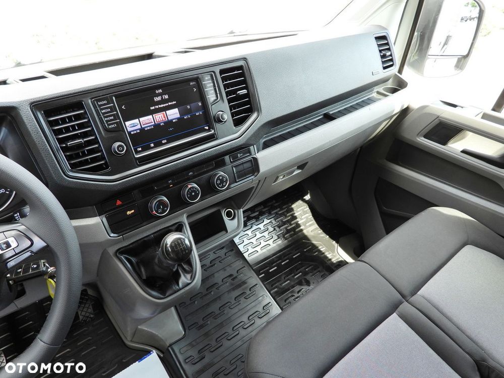 Volkswagen CRAFTER  WYWROTKA TEMPOMAT KLIMATYZACJA  140KM - 34