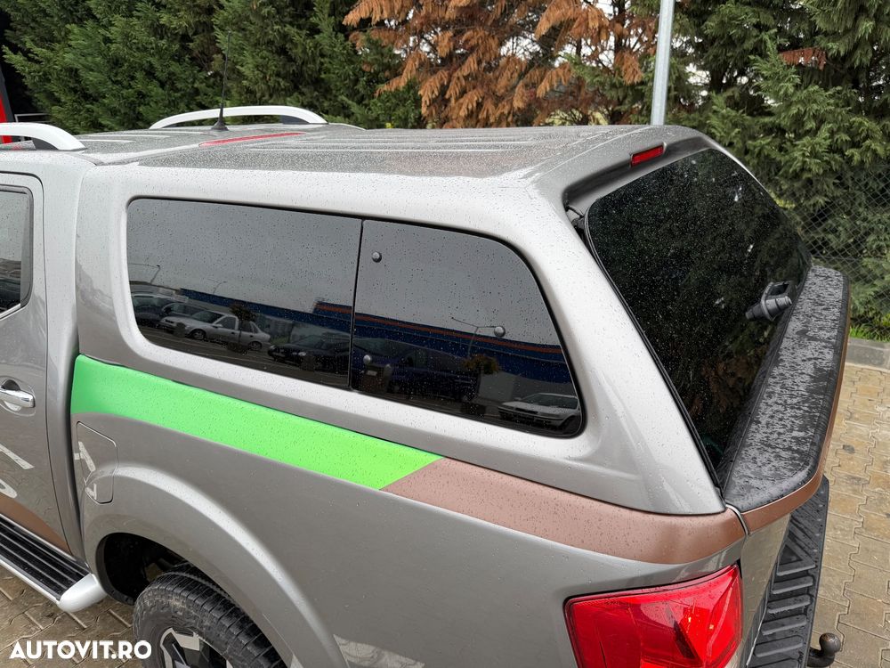 Nissan Navara 2.3 dCi Bi Turbo Double Cab Tekna Aut. - 9