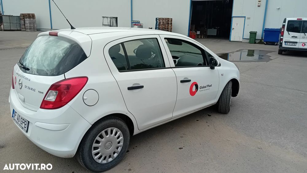 Opel Corsa 1.3 CDTI Enjoy - 3