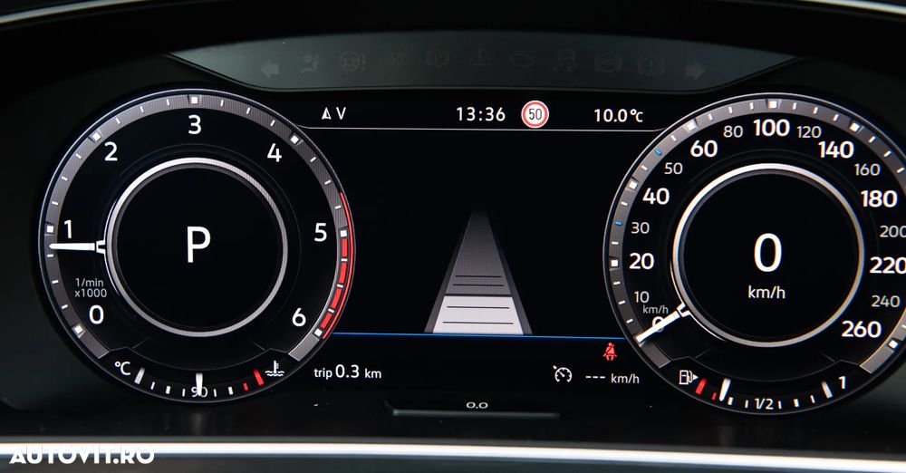 Volkswagen Tiguan - 31