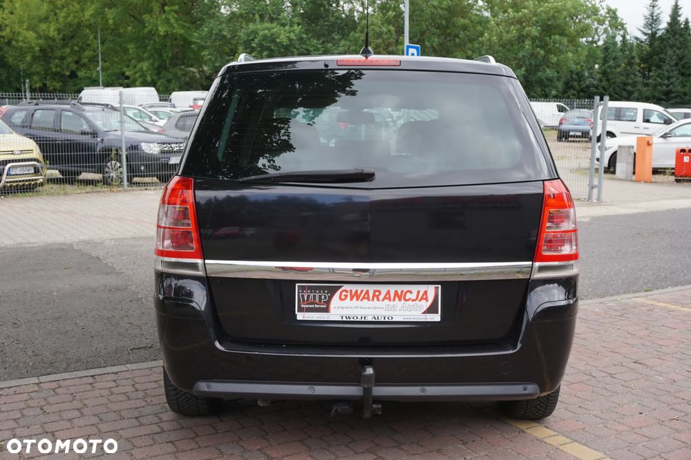 Opel Zafira 1.8 Cosmo EasyTronic EU5 - 4