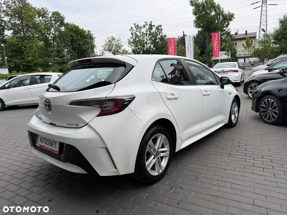 Toyota Corolla 1.8 Hybrid Comfort - 24