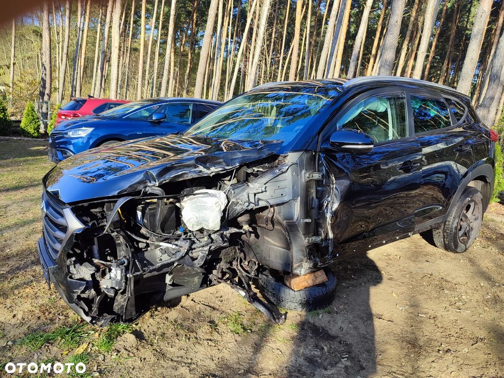 Hyundai Tucson blue 1.6 GDi 2WD Navi - 2