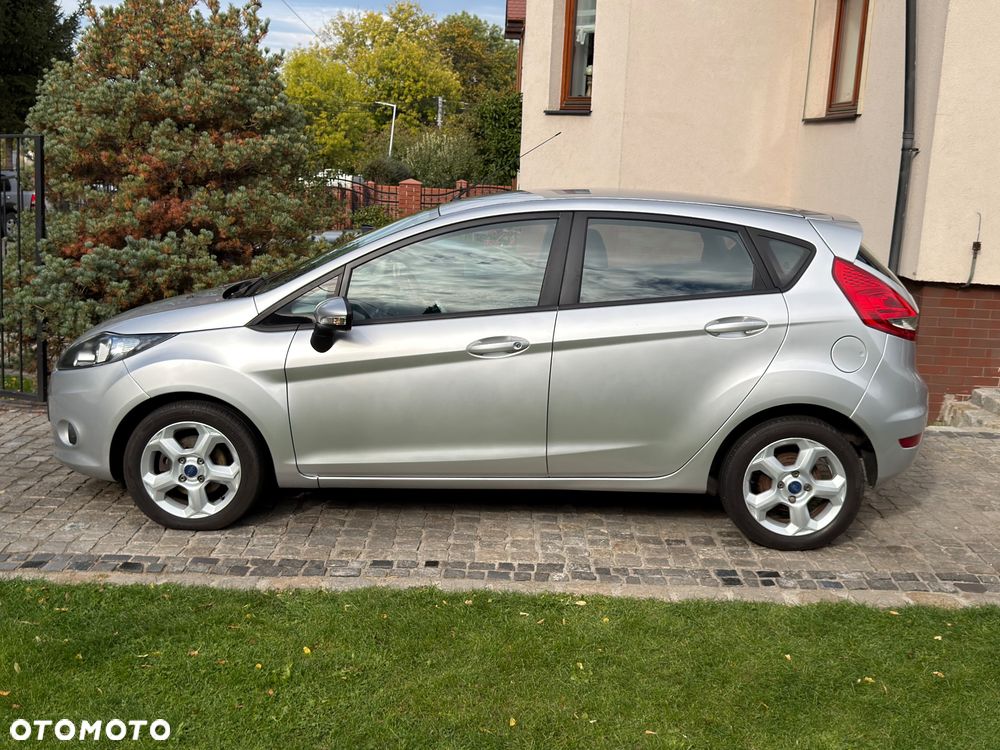 Ford Fiesta - 18